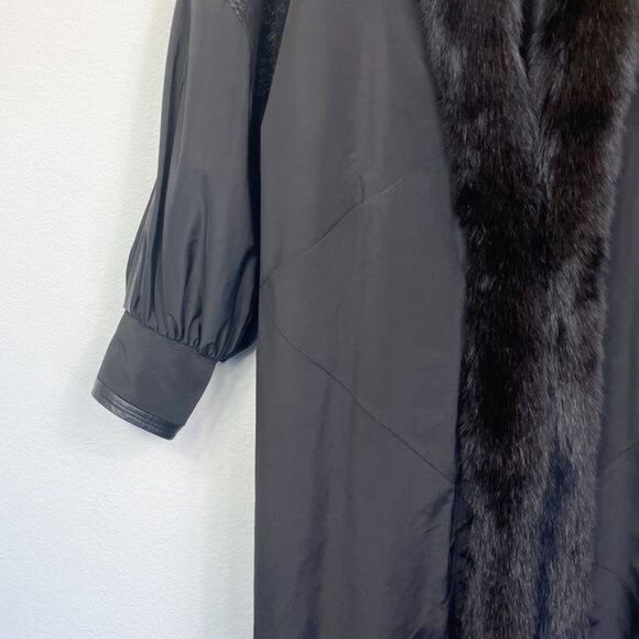 Vintage Harry Yagoda Weatherproof Black Trench Coat Fur Trim & Lining Size Large - Picture 6 of 15
